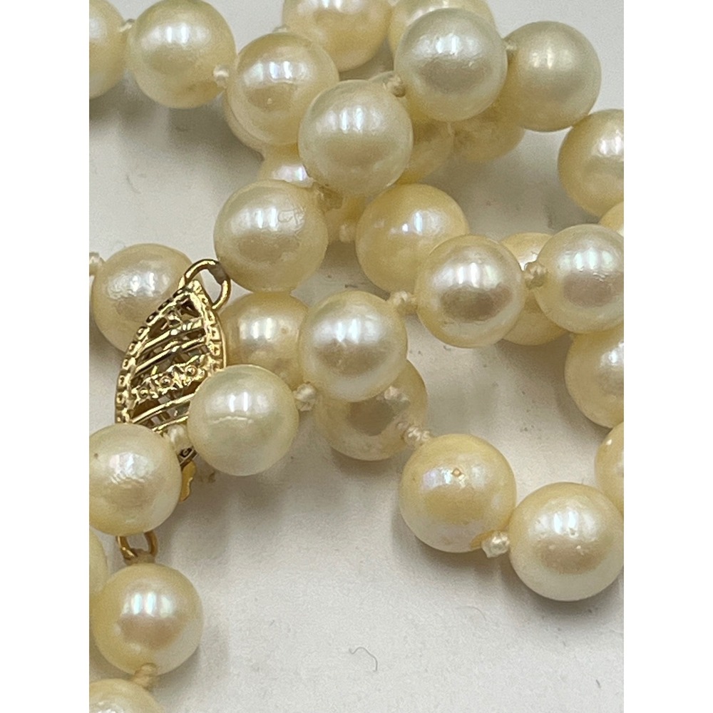 Vintage Cultured Akoya Pearl
Necklace‎ 18" Length 14K
Filigree Clasp 5mm Knotted - Picture 9 of 16